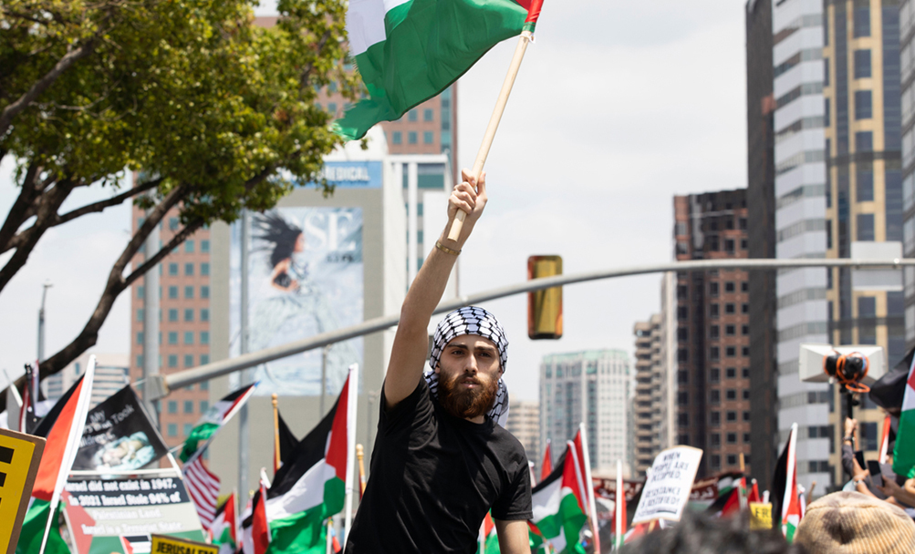 OTB_081125_protest_OTBweb_1003x608